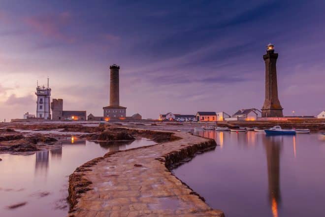 Le phare d'Eckmühl, dans le Finistère.