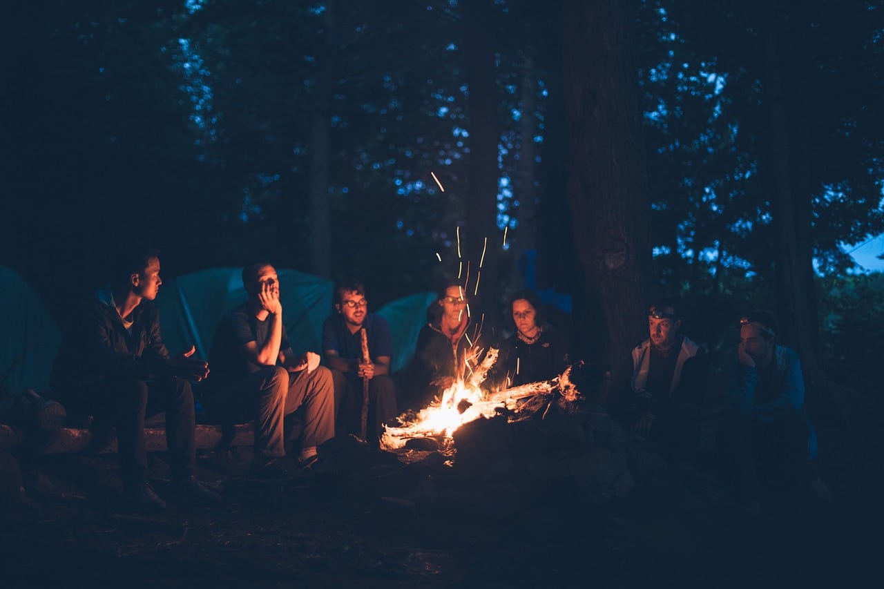 Photo d'illustration. Un feu de camp.