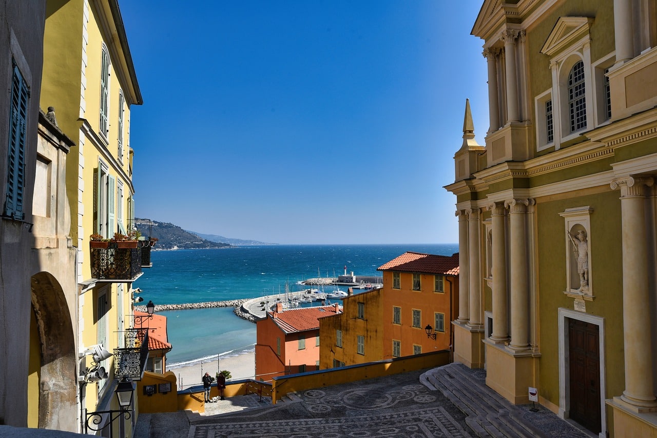Photo d'illustration. Une vue de Menton (Alpes-Maritimes).